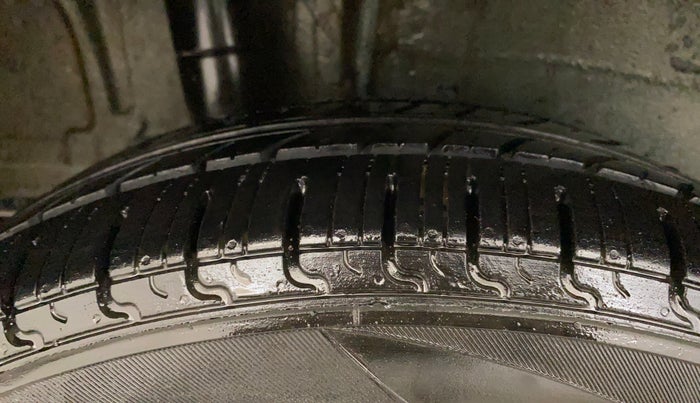 2022 Maruti New Wagon-R ZXI 1.2, Petrol, Manual, 64,273 km, Right Rear Tyre Tread