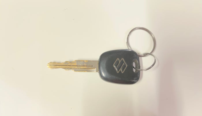 2016 Maruti Alto K10 VXI, Petrol, Manual, 45,176 km, Key Close Up