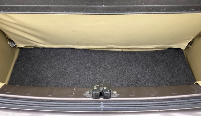 2012 Honda Brio 1.2 S MT I VTEC, Petrol, Manual, 23,817 km, Boot Inside