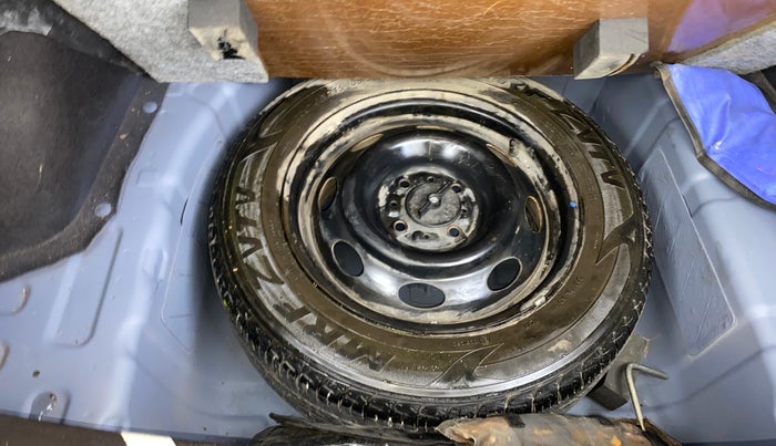 2016 Tata Zest XMS PETROL, Petrol, Manual, 30,872 km, Spare Tyre