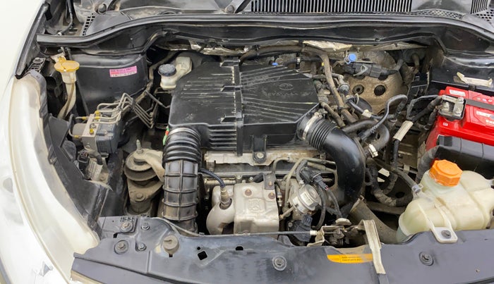 2016 Tata Zest XMS PETROL, Petrol, Manual, 30,872 km, Engine View - Right