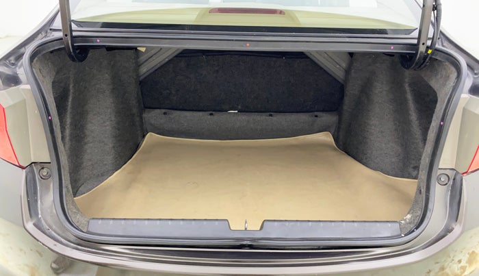 2017 Honda City 1.5L I-VTE V CVT, Petrol, Automatic, 80,707 km, Boot Inside