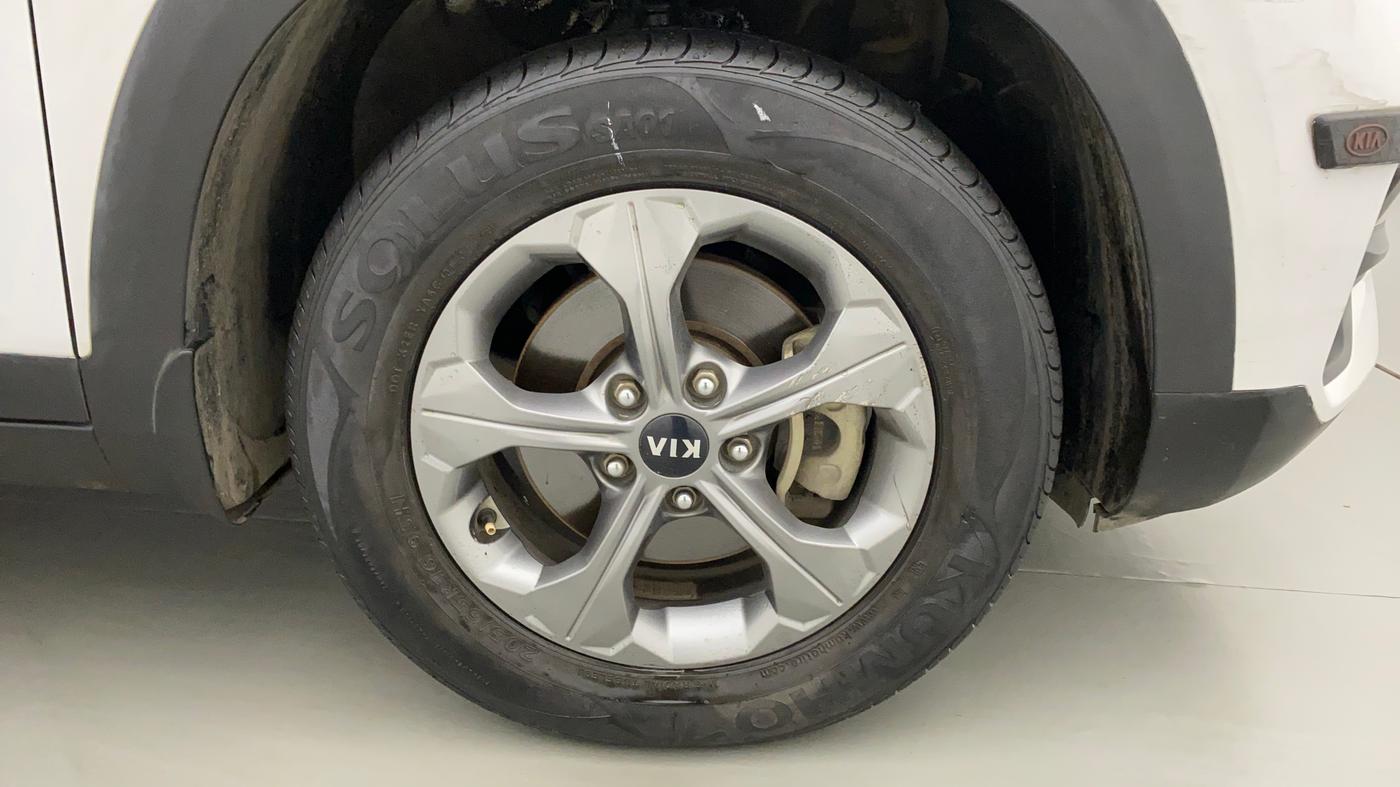 2020 KIA SELTOS HTK PLUS 1.5 DIESEL, Diesel, Manual, 29,941 km, Right Front Wheel