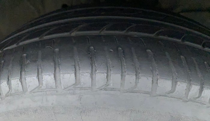 2017 Honda Jazz 1.2L I-VTEC S AT, Petrol, Automatic, 32,556 km, Right Front Tyre Tread