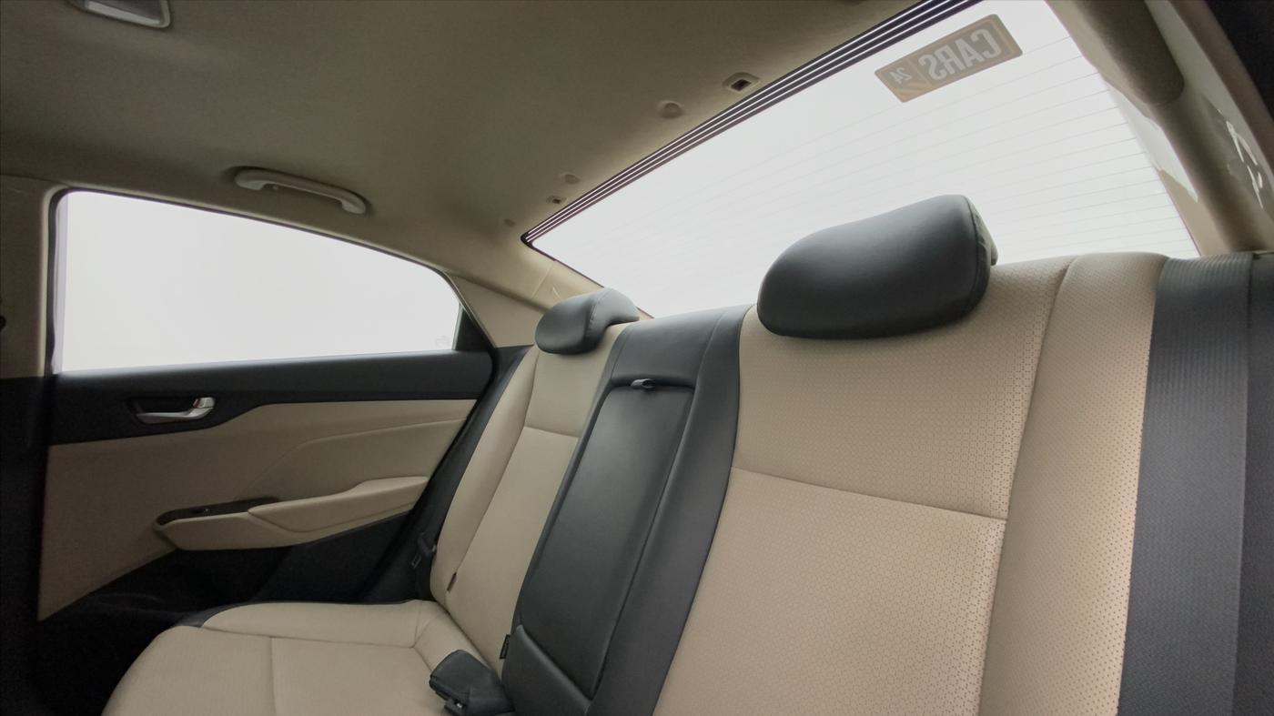 2020 Hyundai Verna SX (O) 1.5 CRDI, Diesel, Manual, 68,590 km, Right Side Rear Door Cabin