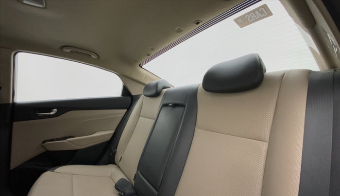 2020 Hyundai Verna SX (O) 1.5 CRDI, Diesel, Manual, 68,590 km, Right Side Rear Door Cabin