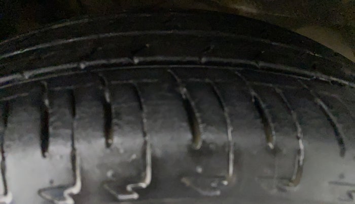 2018 Maruti IGNIS ZETA 1.2 K12 AMT, Petrol, Automatic, 25,256 km, Left Rear Tyre Tread