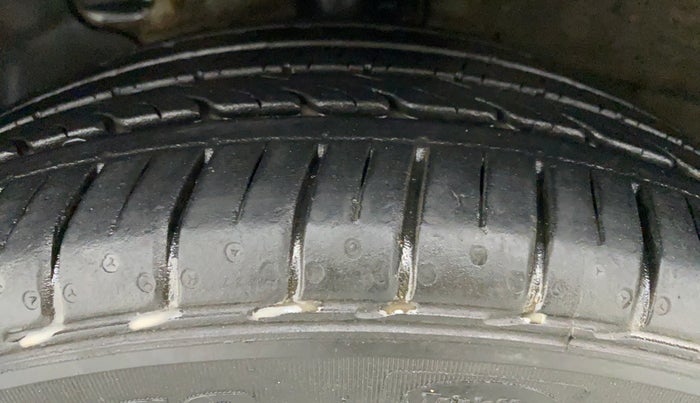 2017 Hyundai Verna 1.6 VTVT SX (O) AT, Petrol, Automatic, 95,153 km, Left Front Tyre Tread