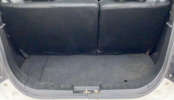 2016 Maruti Wagon R 1.0 VXI, Petrol, Manual, 74,306 km, Boot Inside
