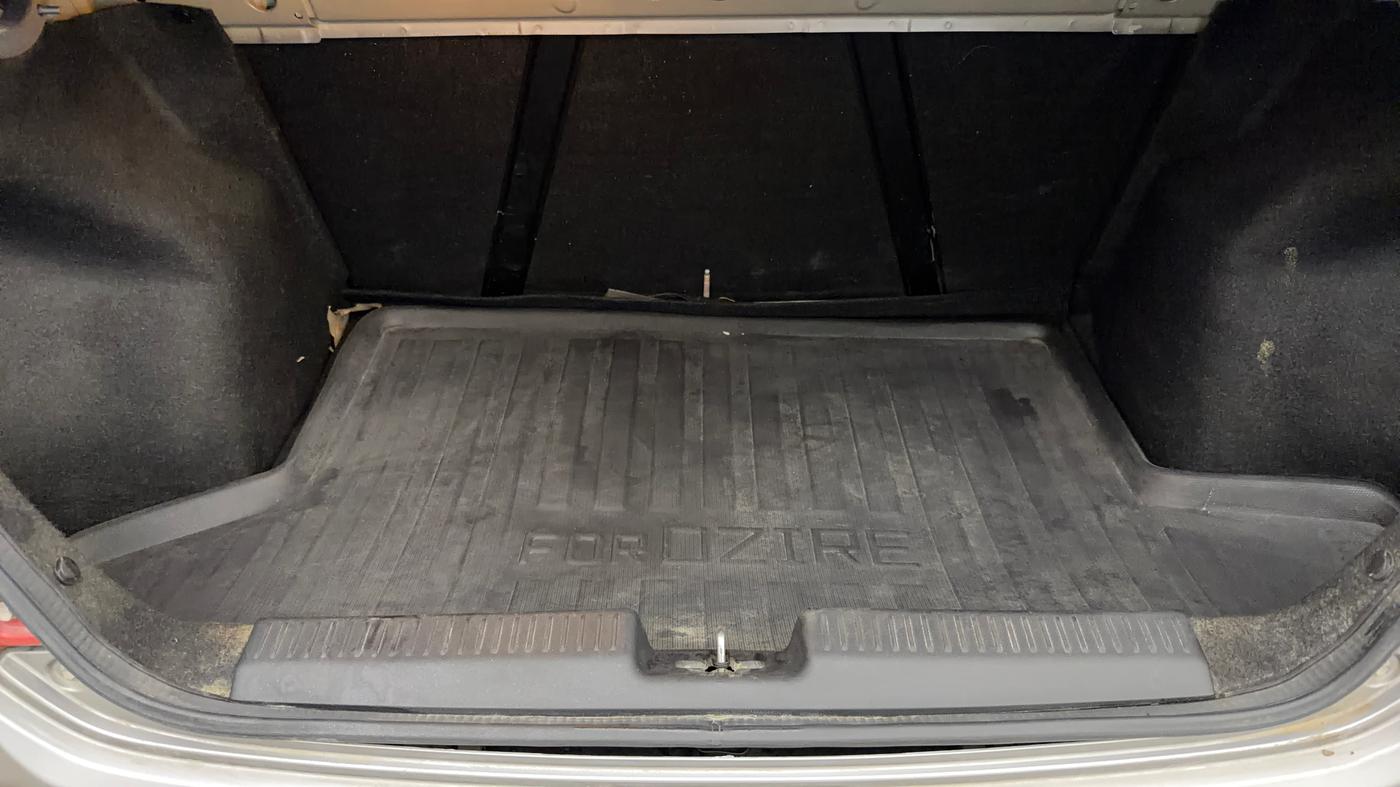 2022 Maruti Dzire VXI AMT, Petrol, Automatic, 50,101 km, Boot Inside