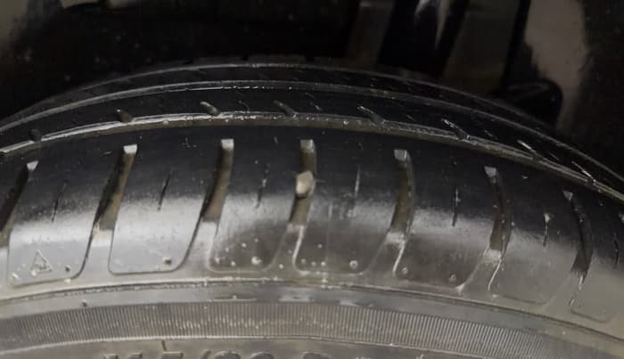 2022 Maruti Dzire VXI AMT, Petrol, Automatic, 50,101 km, Left Rear Tyre Tread