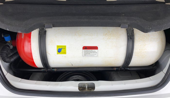 2019 Hyundai NEW SANTRO SPORTZ CNG, CNG, Manual, 80,968 km, Boot Inside