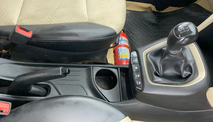2019 Hyundai NEW SANTRO SPORTZ CNG, CNG, Manual, 80,968 km, Gear Lever