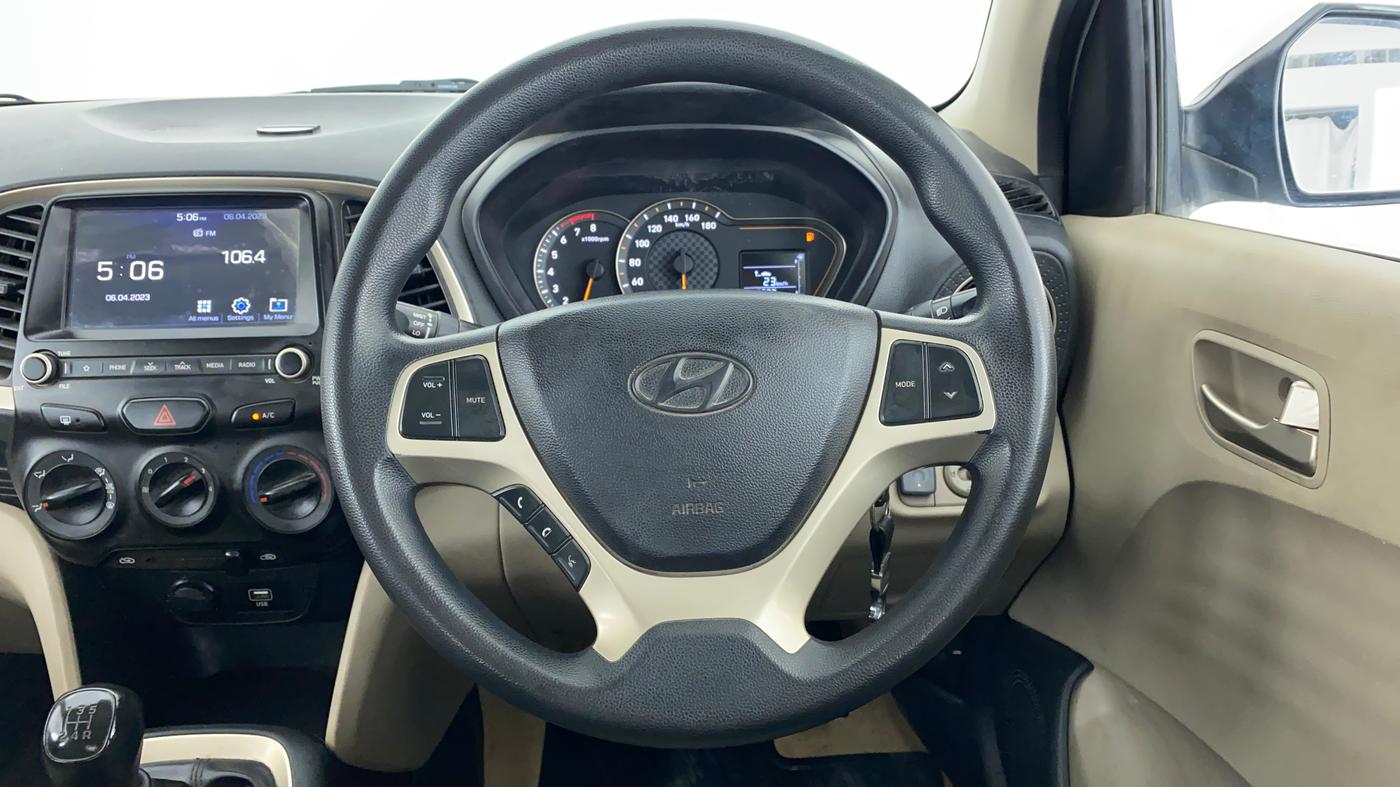 2019 Hyundai NEW SANTRO SPORTZ CNG, CNG, Manual, 80,968 km, Steering Wheel Close Up