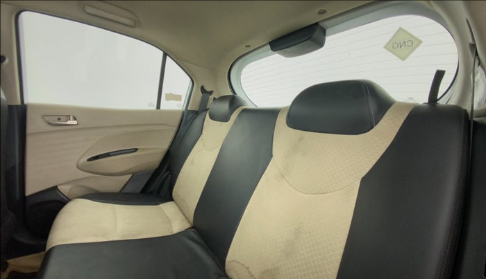 2019 Hyundai NEW SANTRO SPORTZ CNG, CNG, Manual, 80,968 km, Right Side Rear Door Cabin