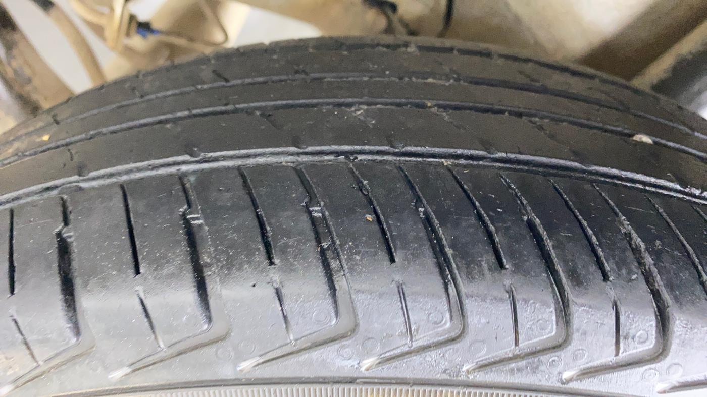 2019 Hyundai NEW SANTRO SPORTZ CNG, CNG, Manual, 80,968 km, Left Rear Tyre Tread