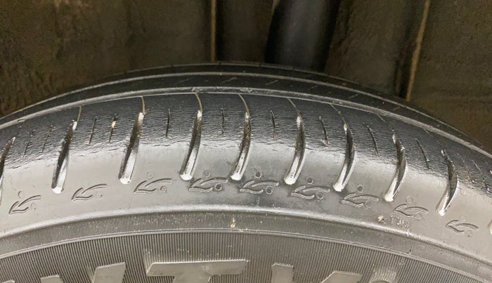 2021 Renault TRIBER RXT AMT, Petrol, Automatic, 48,169 km, Left Rear Tyre Tread