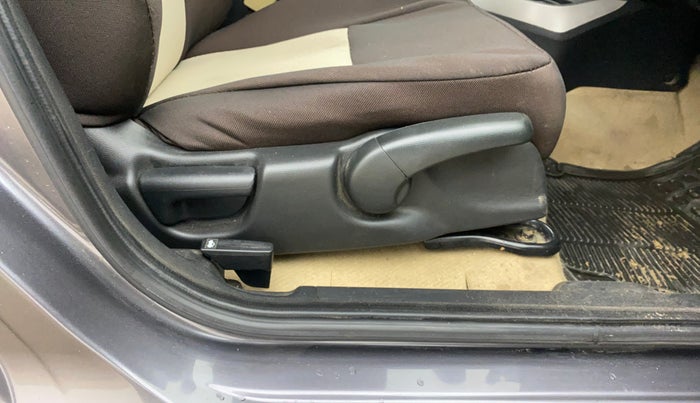 2019 Honda City 1.5L I-VTEC VX, Petrol, Manual, 61,120 km, Driver Side Adjustment Panel