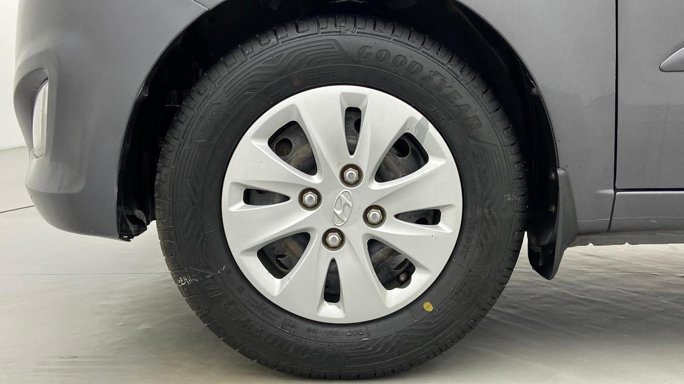 2011 Hyundai i10 SPORTZ 1.2 KAPPA2, Petrol, Manual, 33,632 km, Left Front Wheel