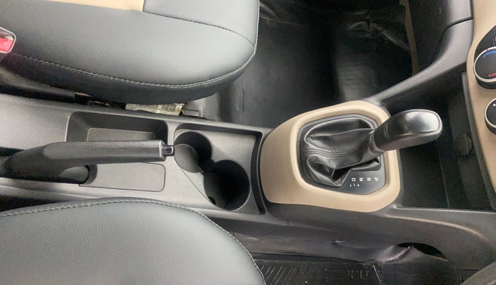2018 Hyundai Grand i10 MAGNA AT 1.2 KAPPA VTVT, Petrol, Automatic, 55,951 km, Gear Lever