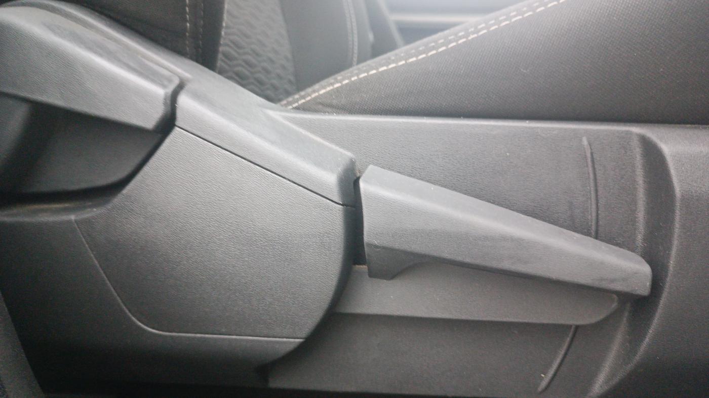 2021 Renault Kiger RXZ TURBO CVT, Petrol, Automatic, 54,310 km, Driver Side Adjustment Panel
