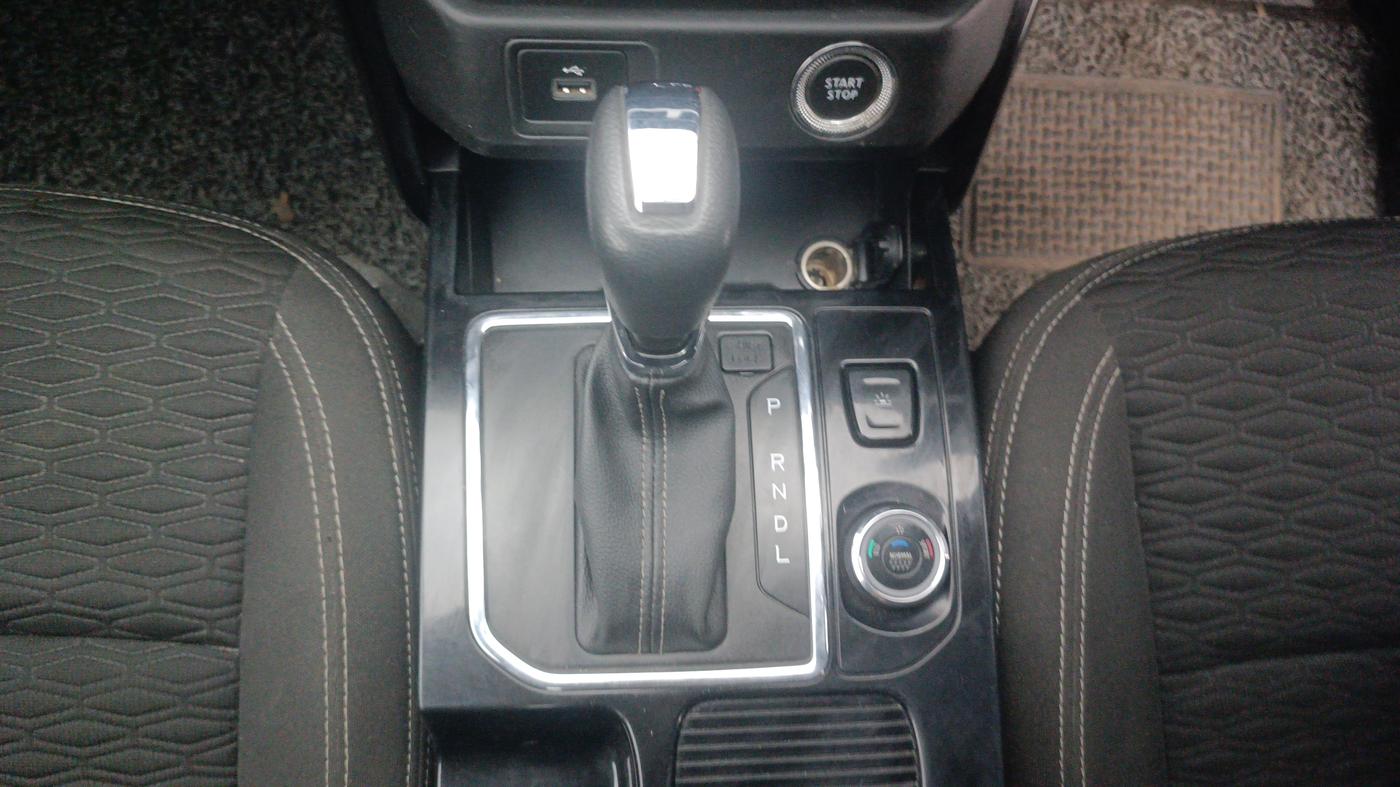 2021 Renault Kiger RXZ TURBO CVT, Petrol, Automatic, 54,310 km, Gear Lever