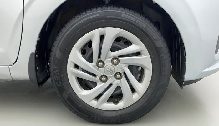 2020 Hyundai AURA S 1.2, Petrol, Manual, 42,388 km, Right Front Wheel