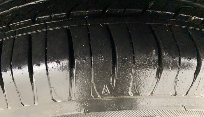 2015 Hyundai Xcent SX 1.1 CRDI, Diesel, Manual, 78,378 km, Left Rear Tyre Tread