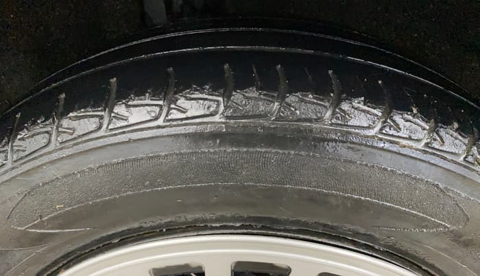 2018 Maruti Baleno DELTA PETROL 1.2, Petrol, Manual, 1,00,738 km, Right Rear Tyre Tread