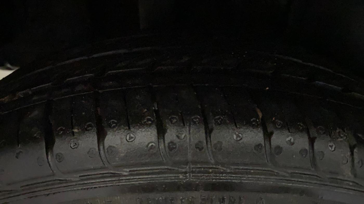 2020 Tata TIGOR XZA PLUS PETROL, Petrol, Automatic, 1,02,609 km, Right Rear Tyre Tread