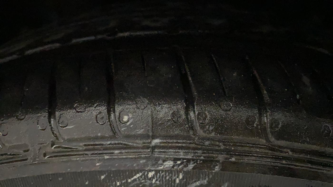 2020 Tata TIGOR XZA PLUS PETROL, Petrol, Automatic, 1,02,609 km, Left Front Tyre Tread