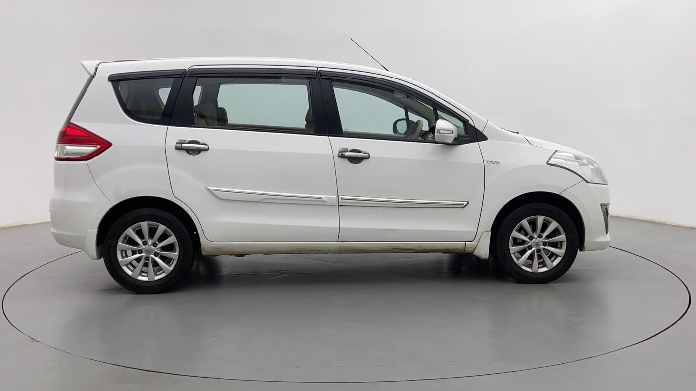2015 Maruti Ertiga ZXI, Petrol, Manual, 76,092 km, Right Side