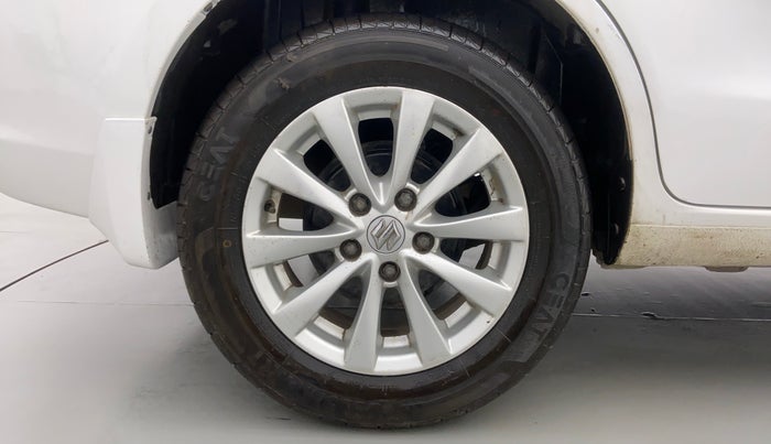 2015 Maruti Ertiga ZXI, Petrol, Manual, 76,092 km, Right Rear Wheel