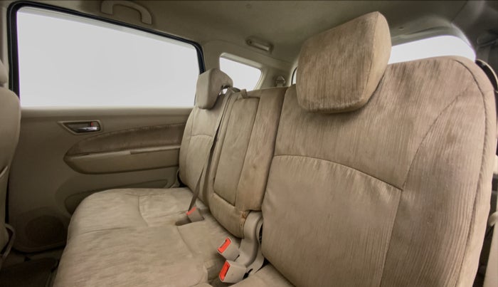 2015 Maruti Ertiga ZXI, Petrol, Manual, 76,092 km, Right Side Rear Door Cabin