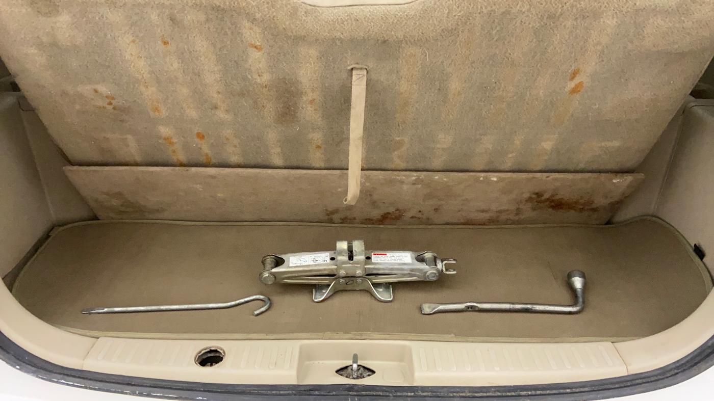2015 Maruti Ertiga ZXI, Petrol, Manual, 76,092 km, Boot Inside