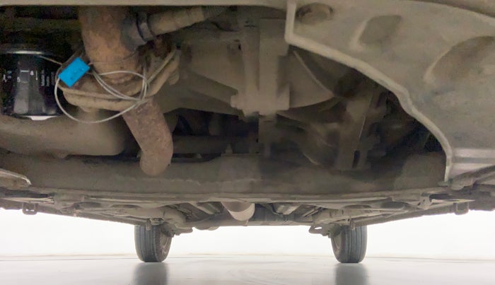 2015 Maruti Ertiga ZXI, Petrol, Manual, 76,092 km, Front Underbody