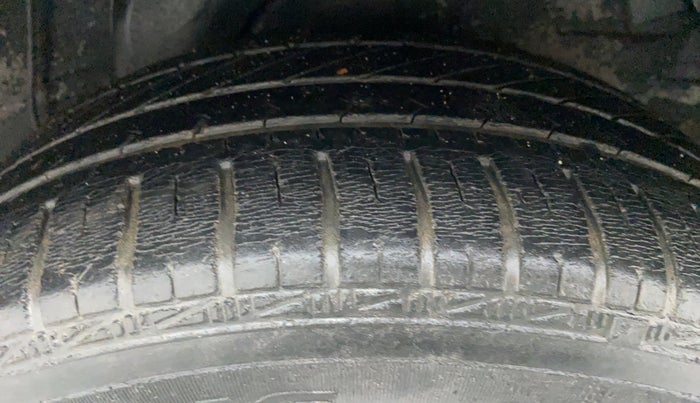 2013 Hyundai i20 SPORTZ 1.4 CRDI, Diesel, Manual, 65,221 km, Left Rear Tyre Tread