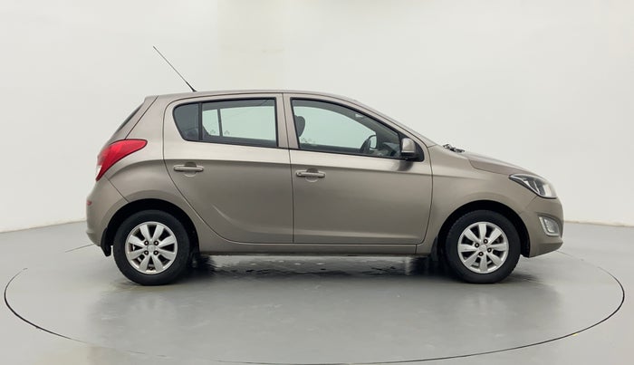 2013 Hyundai i20 SPORTZ 1.4 CRDI, Diesel, Manual, 65,221 km, Right Side