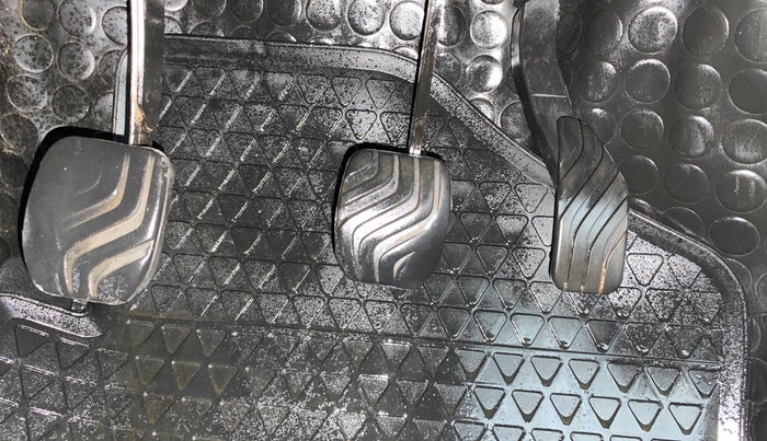 2018 Datsun Redi Go T(O) 1.0L LIMITED EDITION, Petrol, Manual, 85,956 km, Pedals