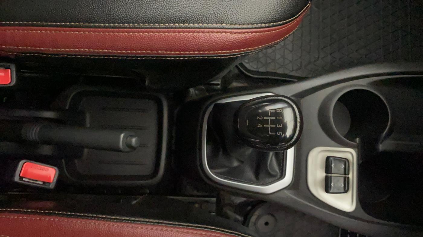 2018 Datsun Redi Go T(O) 1.0L LIMITED EDITION, Petrol, Manual, 85,983 km, Gear Lever