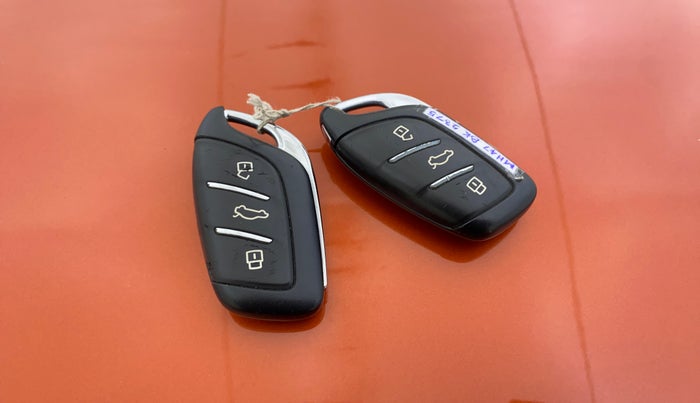 2022 MG ASTOR SHARP EX 1.5 MT, Petrol, Manual, 25,603 km, Key Close Up