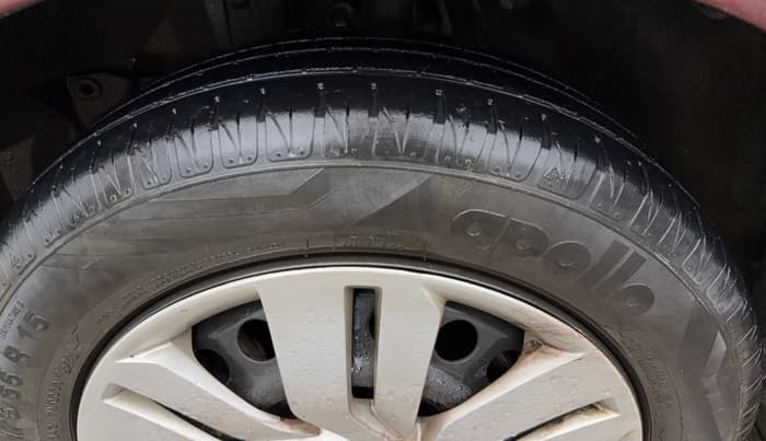 2016 Honda City 1.5L I-VTEC SV CVT, Petrol, Automatic, 1,03,744 km, Left Front Tyre Tread