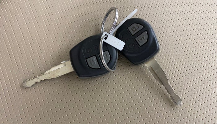 2023 Maruti Ertiga VXi (O), Petrol, Manual, 16,921 km, Key Close Up