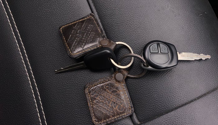 2021 Maruti Alto VXI PLUS, Petrol, Manual, 24,671 km, Key Close Up