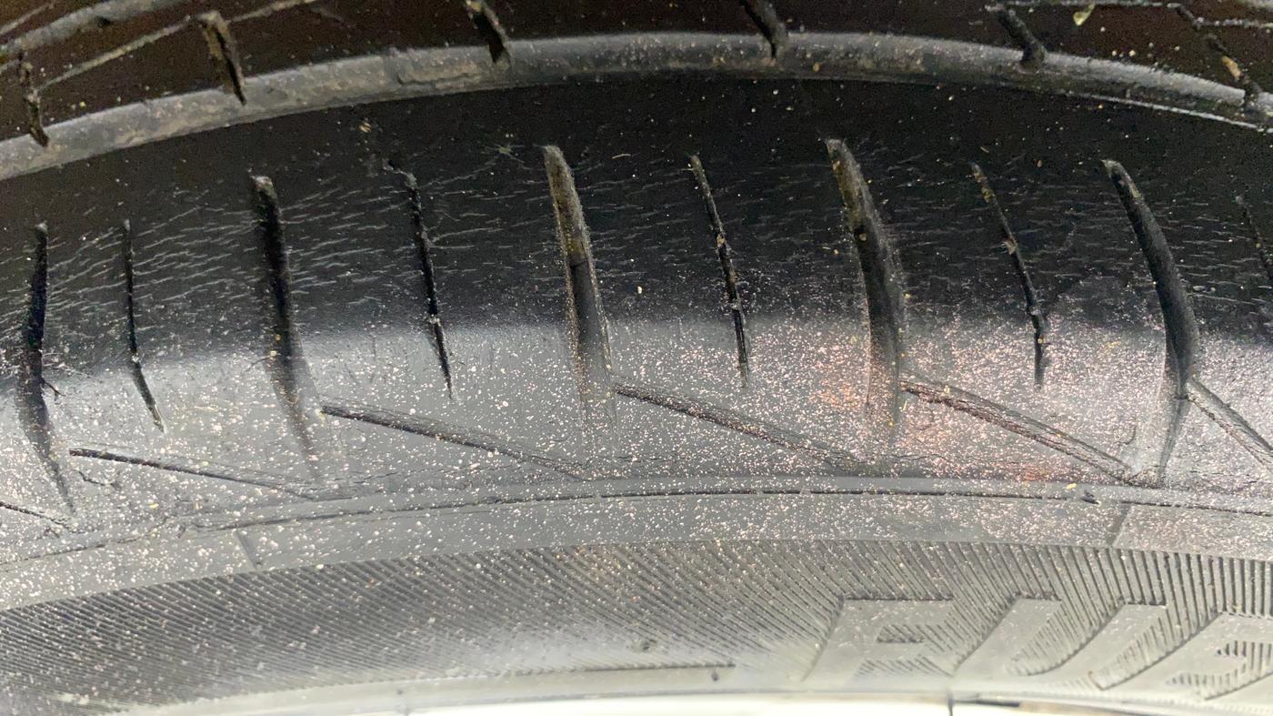 2021 Maruti Alto VXI PLUS, Petrol, Manual, 24,671 km, Left Rear Tyre Tread
