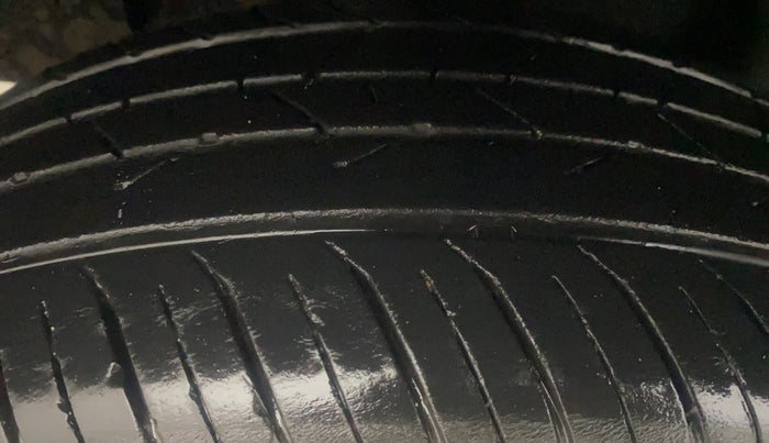 2023 Renault Kiger RXZ AMT, Petrol, Automatic, 16,636 km, Right Rear Tyre Tread