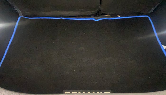 2023 Renault Kiger RXZ AMT, Petrol, Automatic, 16,636 km, Boot Inside