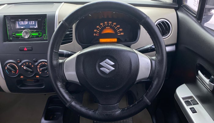 2015 Maruti Wagon R 1.0 LXI CNG, CNG, Manual, 66,975 km, Steering Wheel Close Up