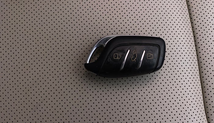 2022 MG ASTOR SHARP EX 1.5 MT, Petrol, Manual, 42,328 km, Key Close Up