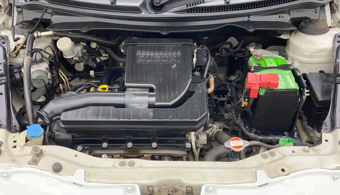 2016 Maruti Swift VXI O, Petrol, Manual, 98,250 km, Open Bonet